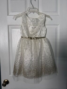 Jona Michelle | Dresses | Jona Michelle Gold And White Formal Kids Dress | Poshmark Jona Michelle | Dresses | Jona Michelle Gold And White Formal Kids Dress | Poshmark